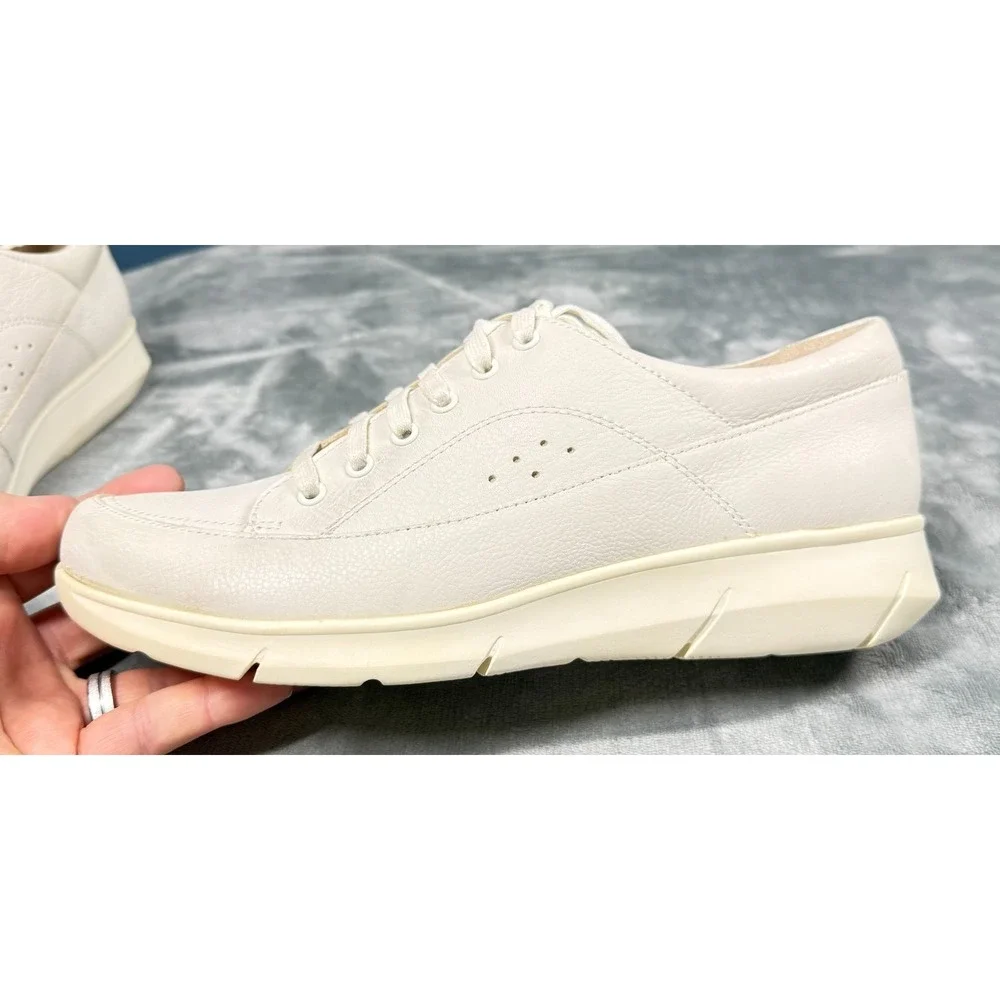 Hush Puppies Sneakers Mens 10 Wide Cream Leather Lace Up Casual Shoes